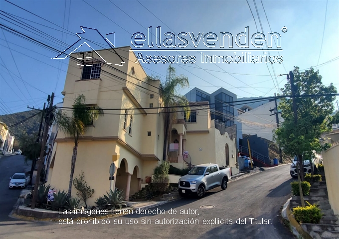 PRO2232 Casas en Renta, Lomas del Paseo en Monterrey