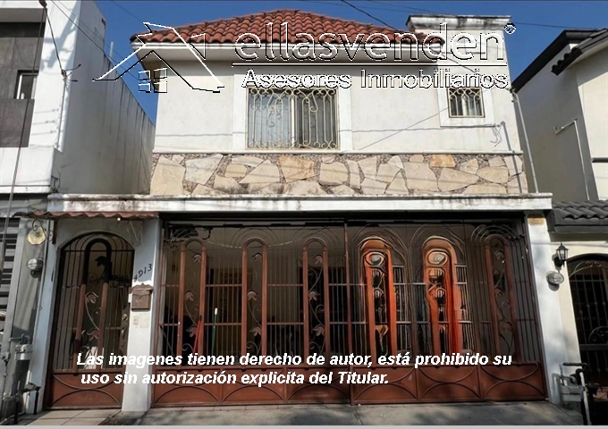 PRO2247 Casas en Venta, Cima de las Cumbres en Monterrey